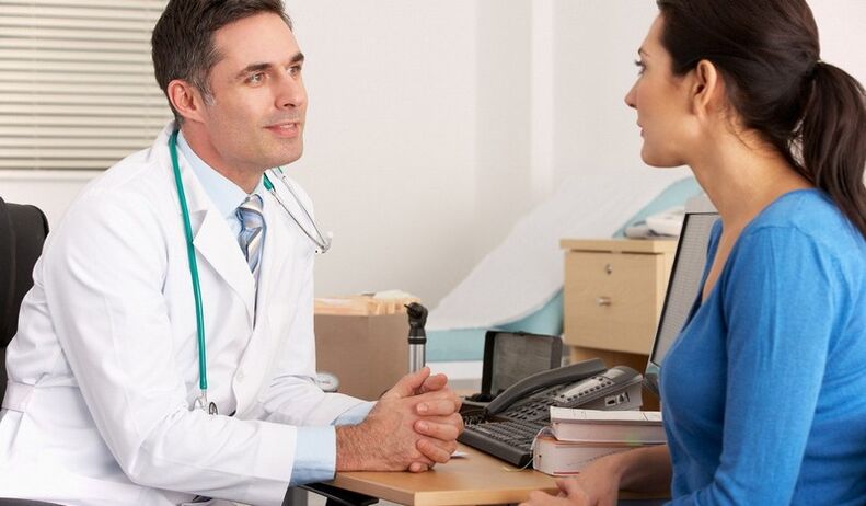 Consulta un medico in caso di funghi alle unghie